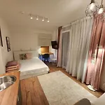 18 3* 德布勒森