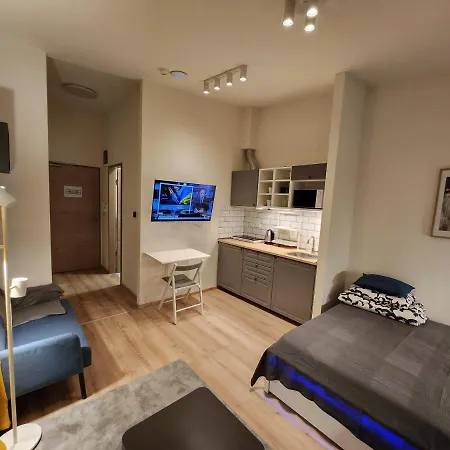 Apartman 18