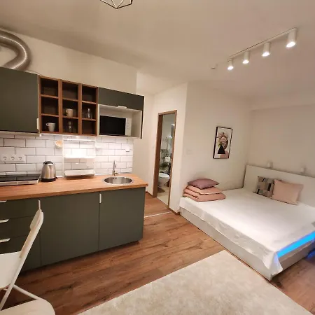 Apartman 18