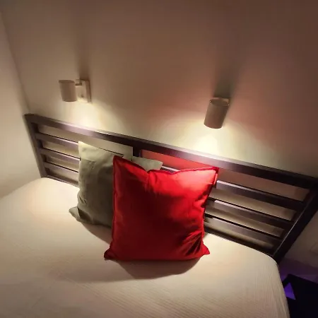 Apartman 18 *