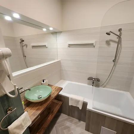 Appart hôtel 18 3*
